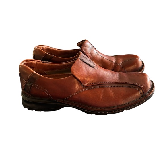 Clarks ESCALADE  Brown Leather Slip On Loafer Shoes Men's Size 11M Bus Cadual - Picture 1 of 7